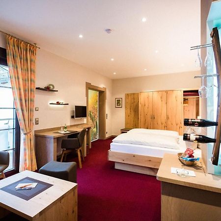 Weinhotel Offenstein Erben Eltville am Rhein Екстериор снимка