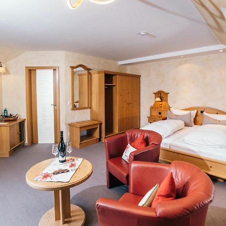 Weinhotel Offenstein Erben Eltville am Rhein Екстериор снимка