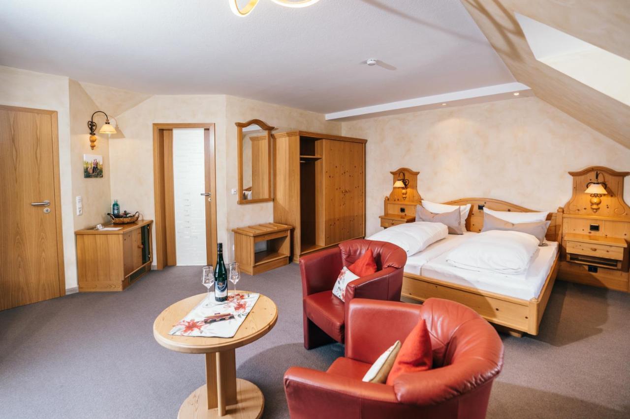 Weinhotel Offenstein Erben Eltville am Rhein Екстериор снимка