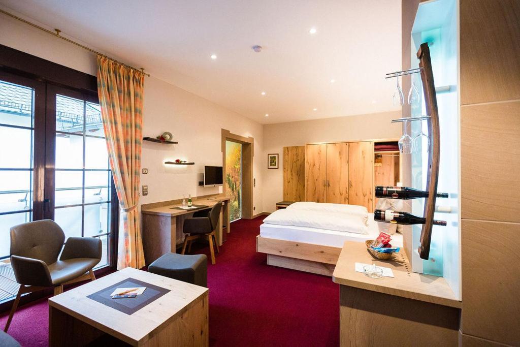 Weinhotel Offenstein Erben Eltville am Rhein Екстериор снимка