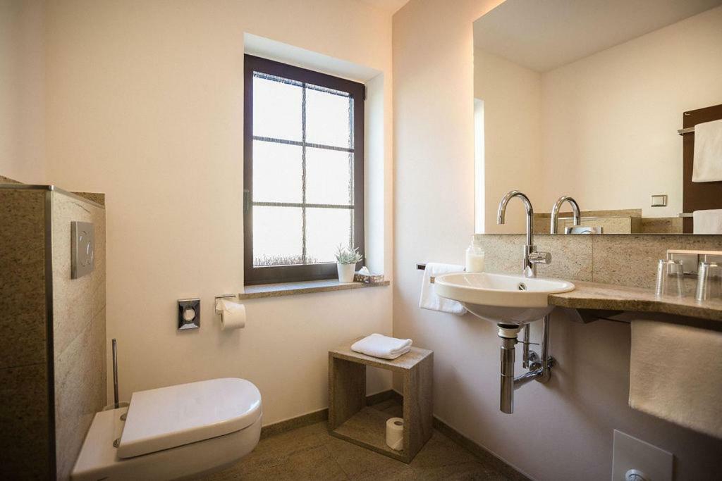 Weinhotel Offenstein Erben Eltville am Rhein Екстериор снимка